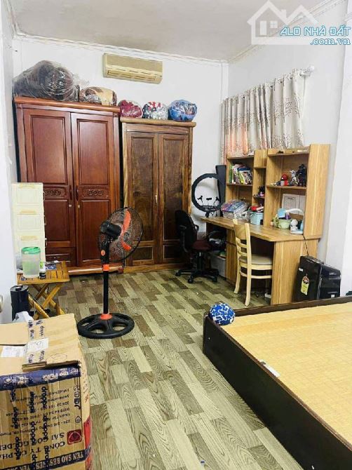 NHỎ TIỀN – NHÀ ĐẸP TRUNG TÂM ĐỐNG ĐA – PHỐ HỒ ĐẮC DI 25M X 4 TẦNG GIÁ 3.2 TỶ - 3