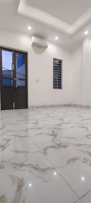 Nhà 3 tầng mới đẹp mặt ngõ Trần Nhân Tông - 4
