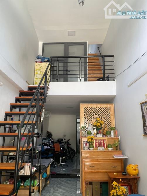 Bán nhà kế trường THCS Lê Văn Hưu có sẵn dòng tiền, thuận tiện cho thuê hoặc kinh doanh. - 4