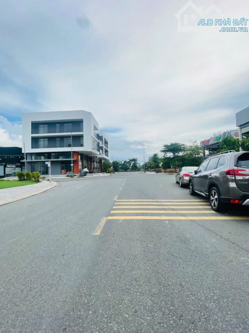 Vị trí vàng! Bán nhà MT đường Lê Hiến Mai ,Thạnh Mỹ Lợi 16x22m view sông Sài Gòn - 116 tỷ - 4
