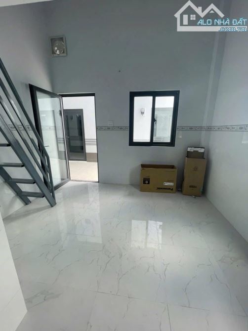 Bán nhanh dãy trọ 10P vừa mới sơn sửa lại, Thái Mỹ, SHR, Giá 1 tỷ 250. - 4