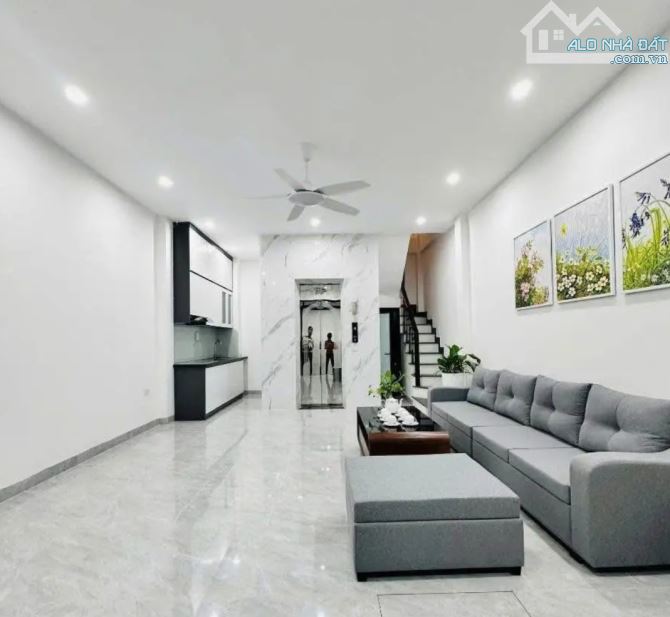39M-LÒ ĐÚC -THANG MÁY -NỘI THẤT FULL -GẦN PHỐ-GIÁ TỐT - 4