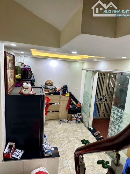 Bán nhà riêng ngõ 41 phố Thịnh Quang,Đống Đa dt 49 m2 xây 4 tầng giá 9 tỷ - 4