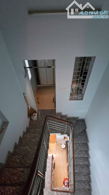Hoàng Hoa Thám, 52m, Ngõ thông gần phố, Nhà dân xây đẹp, Sổ chính chủ, Giá đầu tư, Hiếm - 4