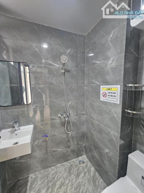 Dòng tiền 6% /năm, Tòa CHDV Giáp Bát 63m2*6T, 14PKK, giá trị tương lai tăng cao. - 4