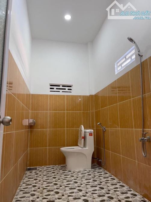 Bán gấp căn 108m2 ở Tân Thạnh Đông giá 730 triệu sổ hồng riêng - 4
