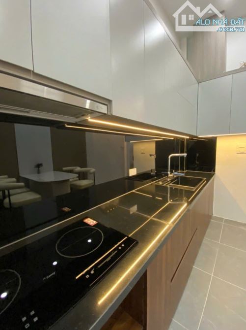 💯HÀNG HIẾM HOÀNG HOA THÁM - BA GÁC TRÁNH NHAU - TẶNG FULL NỘI THẤT - 46m2 - 9,6 tỷ - 4