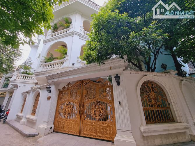 BIỆT THỰ ĐẲNG CẤP – LÔ GÓC – FULL NỘI THẤT NHẬP KHẨU – THANG MÁY – TRUNG TÂM CẦU GIẤY - 4