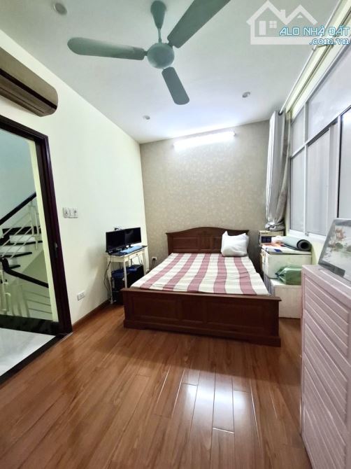 🔥Cần bán nhà 4tầng- 1/Đường Cách Mạng Tháng Tám- Quận10-56m2- Giá9tỷ45 - 4