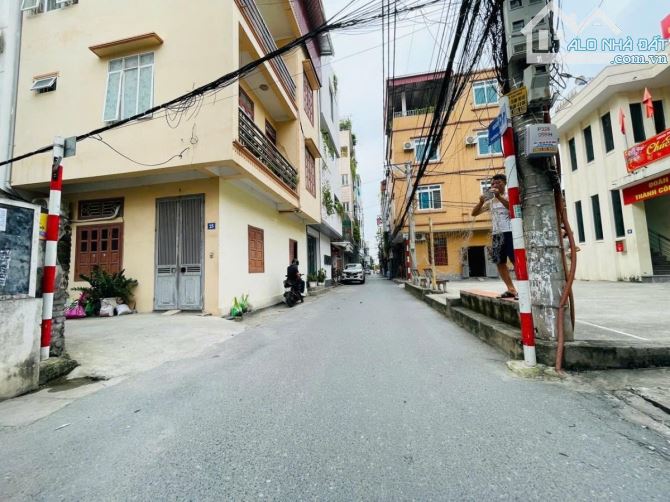 CHÍNH CHỦ GỬI BÁN NHÀ PHỐ CẦU DIỄN DT 46m, 4 Tầng, Mt 4,5m,Giá 11,3 tỷ - 4