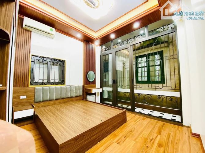 BÁN NHÀ KIM GIANG THANH XUÂN, 5M RA Ô TÔ, 20M RA MẶT PHỐ, 38/44M2 x 5T, MT3.7M, GIÁ CHÀO 9 - 4