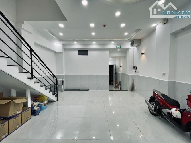Siêu Phẩm CHDV Gò Vấp – Mặt Tiền Khủng 6.1m – 17 Phòng – Dòng Tiền 6% /năm - DT 129 m2 - 4