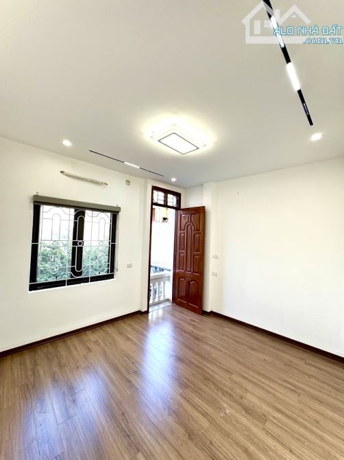 Bán Nhà Xuân Đỉnh - Liền Kề Ngoại Giao Đoàn - Tiện Ích Ngập Tràn - 41m2 x 5T - 8 Tỷ - 4