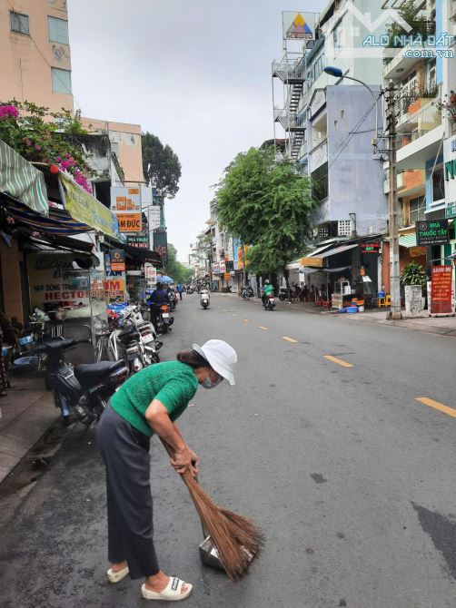 NGAY KHU VỰC CHUẨN ĐOÁN Y KHOA HÒA HẢO, NHÀ HẺM 3 TẦNG, GIÁ CHỈ 4,5 TỶ - 4