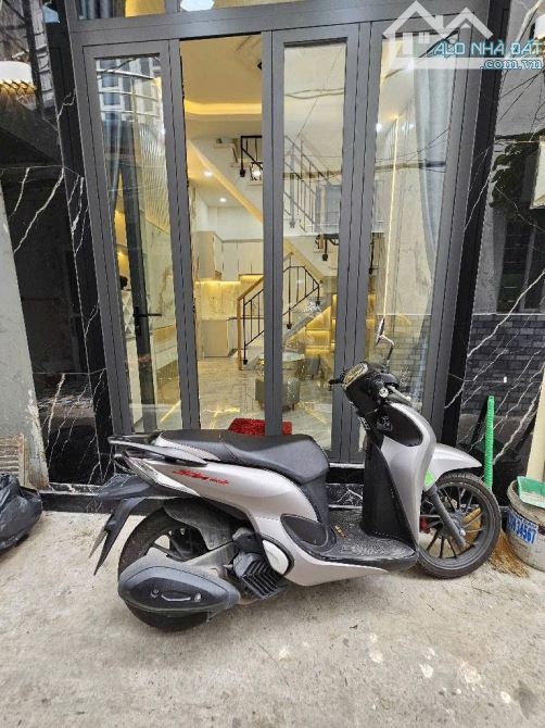 SÁT MẶT TIỀN TRẦN XUÂN SOẠN  TÂN HƯNG Q7  NHÀ MỚI 3 TẤM 3 TỶ - 4