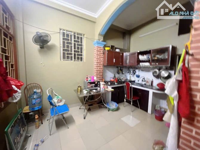 Nhà sân vườn 120m², thiết kế thoáng, ô tô vào tận cửa – giá chỉ 14 tỷ - 4