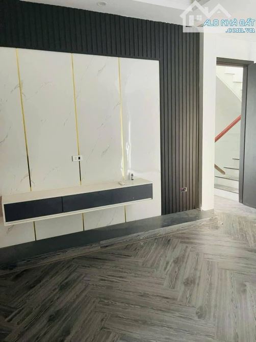 Bán tòa nhà vip, phố Liễu Giai. Dt 108m2, 7 tầng, mt 5.4m. - 4