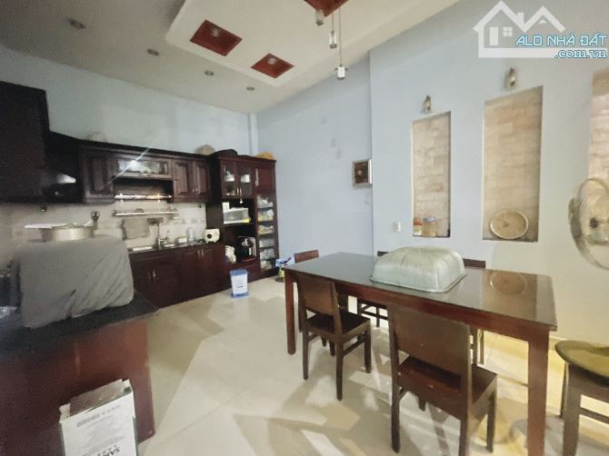 NHÀ 3 Tầng, DT : 120m2 (6x20m) 5PN, Khu Vila 88 căn DƯƠNG QUẢNG HÀM,💰chỉ còn 15.6 tỷ Bớt - 4