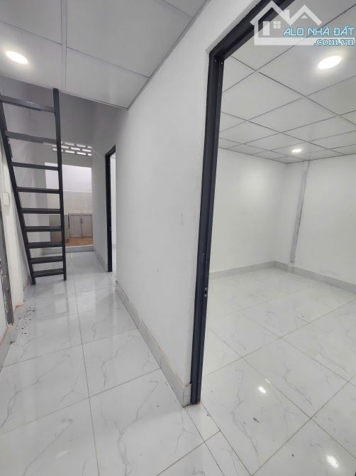 NẮM CHÍNH CHỦ BÁN NHÀ GÁC LỬNG HẺM LÀNG HOA KIỂN BÀ BỘ - 4