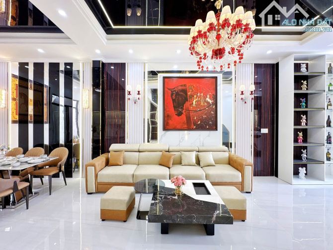 NẮM CHÍNH CHỦ BÁN NHÀ 3 TẦNG MẶT TIỀN ĐƯỜNG D1 KHU HỒNG LOAN - 4
