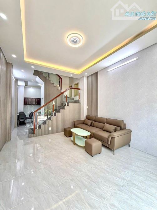 CẦN BÁN NHÀ 3 TẦNG MẶT TIỀN ĐƯỜNG SỐ 23 KHU THỚI NHỰT - 4