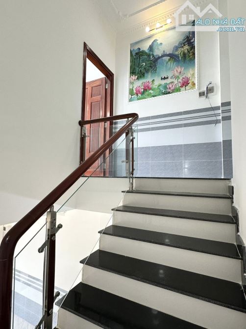 NẮM CHÍNH CHỦ BÁN NHÀ 2 TẦNG KHU DÂN CƯ 3A - 4