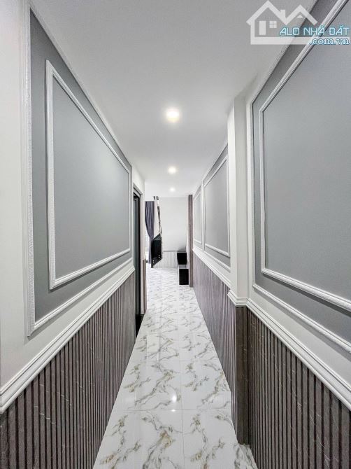 NẮM CHÍNH CHỦ BÁN NHÀ 2 TẦNG HẺM 5M  NGUYỄN VĂN LINH - 4