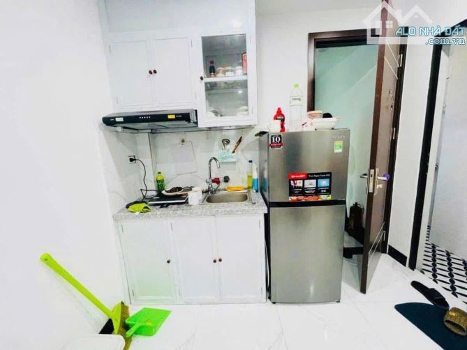 BÁN TOÀ CĂN HỘ DỊCH VỤ  - GẦN Ô TÔ  - 6 TẦNG THANG MÁY - LÔ GÓC - 9 PHÒNG KHÉP KÍN FULL - 4
