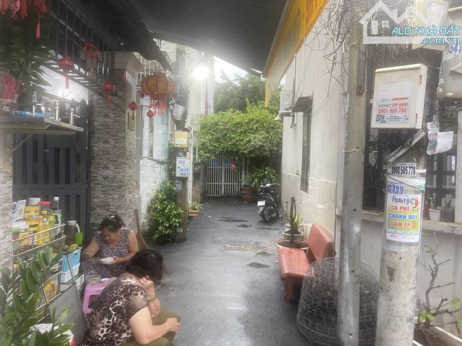💥NHỈNH 4 TỈ - LÔ ĐẤT GÓC HAI MẶT TIỀN HẺM HBC, SHR-KHÔNG QUY HOẠCH, LỘ GIỚI  -71M2 - 4.6❌ - 4