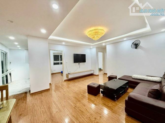 Căn hộ chung cư Nguyễn Ngọc Vũ - Trung Hòa - Cầu Giấy 110m2 - 7.5 Tỷ - 4