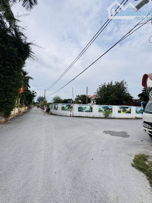 🏡 BÁN BIỆT THỰ 3 TẦNG -DƯƠNG XÁ GIA LÂM - CĂN GÓC 2 MT-  VIEW HỒ THOÁNG MÁT CHỈ 7,9 TỶ - 4