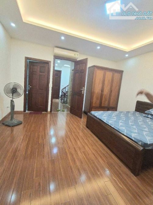 HỒ TÙNG MẬU - TRẦN BÌNH - SỔ PHÂN LÔ - Ô TÔ VÀO NHÀ - VỈA HÈ DỪNG ĐỖ NGÀY ĐÊM - KINH DOANH - 4