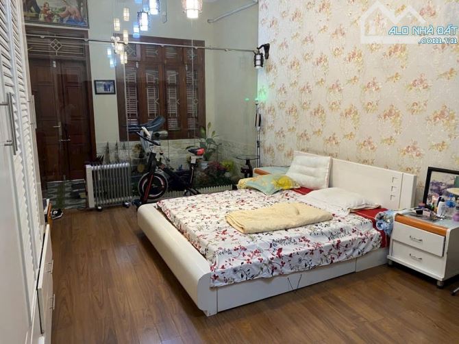 BÁN NHÀ LÒ ĐÚC - 55M - 4 TẦNG - NHỈNH 13 TỶ - 5