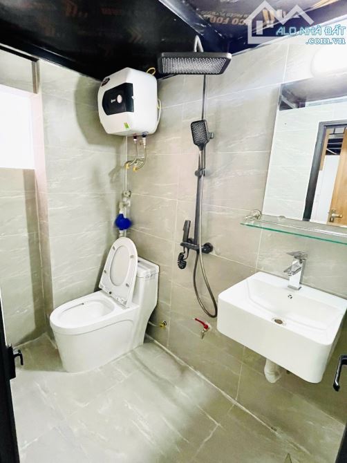 Siêu phẩm cân hộ dịch vụ Nguyễn Văn Trỗi HD. 80m2 24 phòng máy giặt 140 triệu tháng 7% - 5