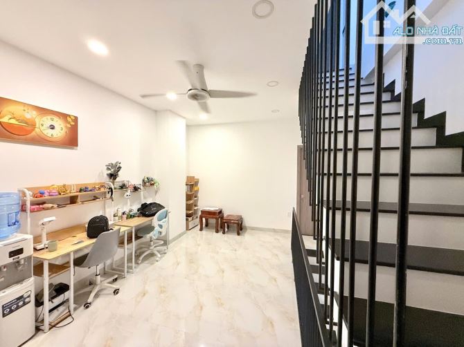 🎇Đường Cây Keo- Tam Phú - 52M2(4X13)- 4 Tầng - 7.3 Tỷ - Khu vip. - 5