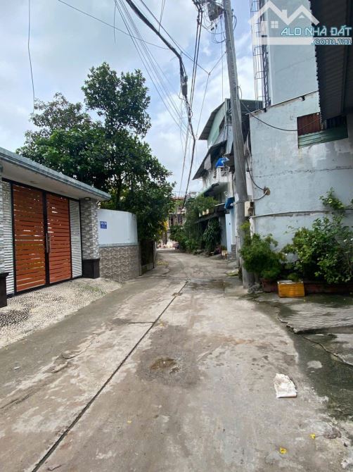 Bán gấp nhà 1 trệt 1 lửng 5.8x18m Hẻm xe hơi đường TTH21, Gía 5.3 tỷ - 5