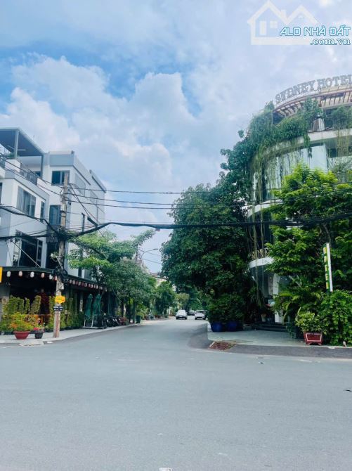 Bán BIỆT THỰ VƯỜN bên sông HIỆP BÌNH CHÁNH THỦ ĐỨC DT: 160m2 Giá 17.5 Tỷ - 5