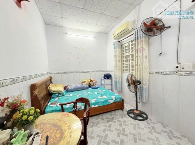 Bán nhà 1 trệt 1 lầu sổ riêng thổ cư p. Tân Phong - 5