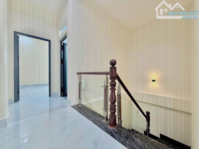 Bán nhà 1 trệt 1 lầu sổ riêng thổ cư p. Bủu Long - 5