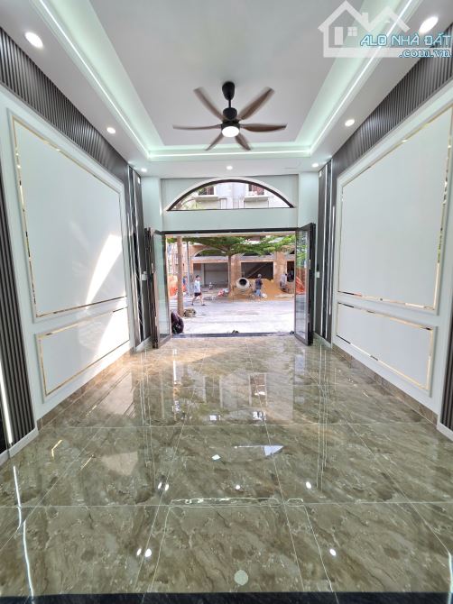 Bán nhà mới 1T2L 4x15m, đường D2 KDC Icon Central p.Tân Đông Hiệp, full nội thất - 5