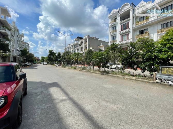 Hàng độc nhất 60m2 mặt đường đôi lô 16-17 Lê Hồng Phong - Đông Bắc - 6,6 tỷ thoả thuận - 5