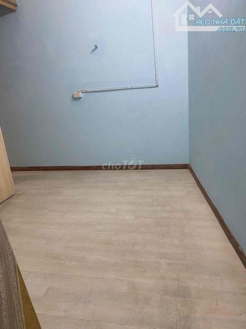CHO THUÊ NHÀ NGUYÊN CĂN ĐƯỜNG THANH NHÀN, GẦN TRƯỜNG ĐH BÁCH, KINH, XÂY, GIÁ 7 TRIỆU - 5