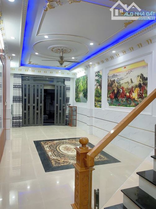 Bán Nhà Khu Lê Văn Quới - Mới Xây 4 Lầu - 60m2 - Hẻm 7m Thông - Chỉ 6,x Tỷ - 5