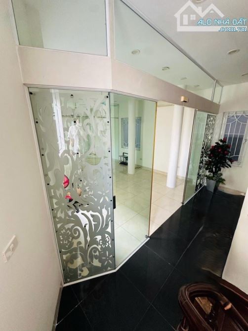 NGUYỄN KHANG (TRẦN DUY HƯNG) – 60M² – 6 TẦNG – MT 3.6M – 18.8 TỶ - 5