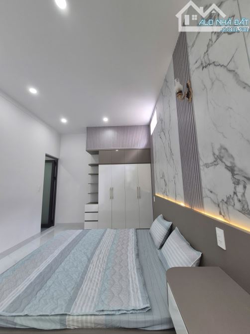 NHÀ ĐẸP 2 TẦNG HẺM 100 AMAKHE - CÁCH NGÃ SÁU 500M - 5