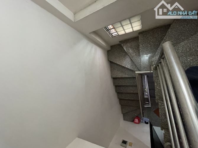 NHÀ HẺM XE HƠI GIÁ MỀM 4,8 TỶ,4 TẦNG, ĐƯỜNG BÀ HẠT, THÔNG ĐƯỜNG NGUYỄN TIỂU LA - 5
