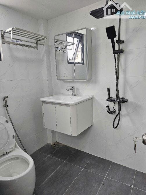 SÁT MẶT TIỀN TRẦN XUÂN SOẠN  TÂN HƯNG Q7  NHÀ MỚI 3 TẤM 3 TỶ - 5