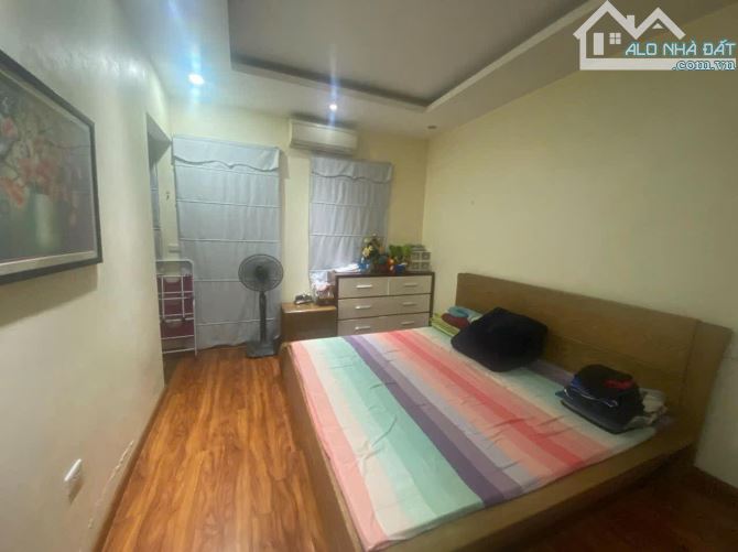 LIỀN KỀ PHÂN LÔ VỈA HÈ RỘNG KINH DOANH VĂN PHÒNG SẦM UẤT VĂN KHÊ HÀ ĐÔNG 83m 18 TỶ - 5