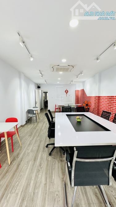 Trần Hưng Đạo quan 5 64m2 5 tầng giá chỉ nhỉnh 28 tỷ - 5