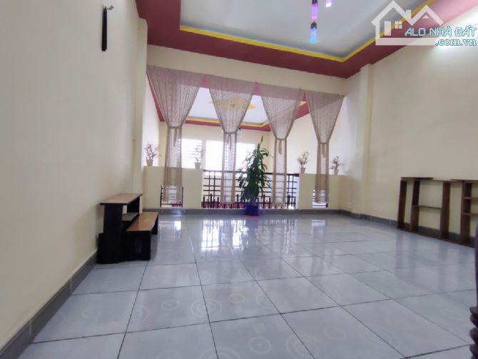 BÁN NHÀ MẶT TIỀN KINH DOANH HÓC MÔN GIÁP QUẬN 12 - 5